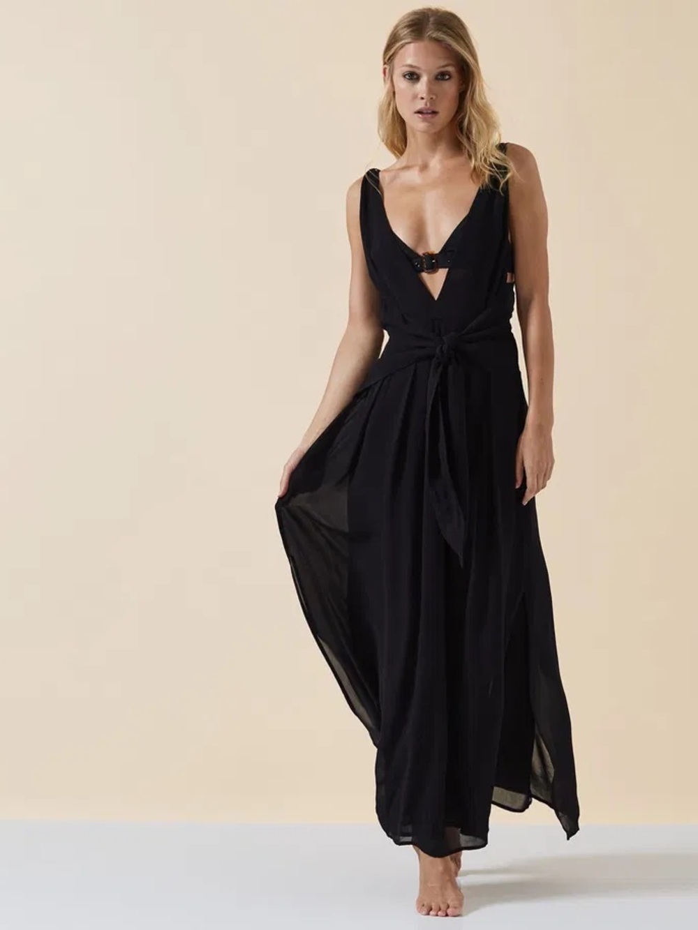 Reiss Lilianna Plunge Neckline Dress 0